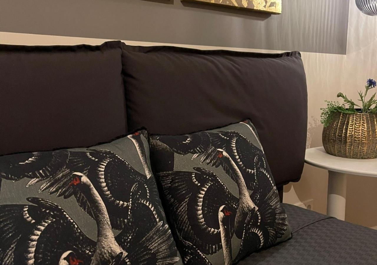 Stay At Smilla - Boutique Apartments Mit Kueche - Parken - Klima - Netflix - Waschmaschine Wiesbaden Zewnętrze zdjęcie